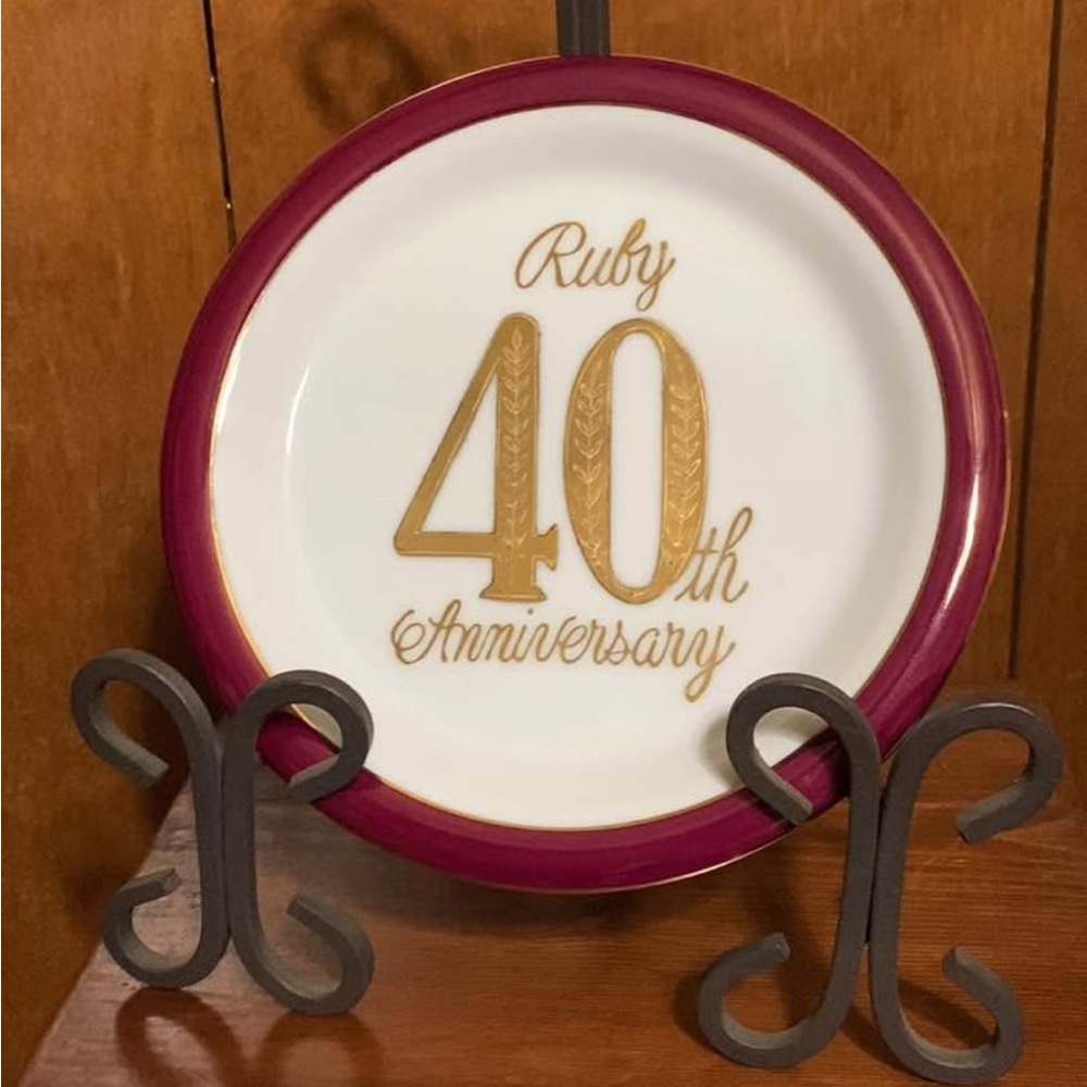 Ruby 40th Wedding Anniversary Decorative Plate - Red & Gold